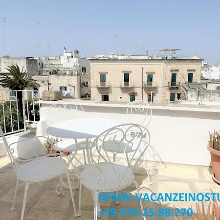 La Stanza Sul Tetto - Panorama&Relax - Ostuni Centro Villa Buitenkant foto