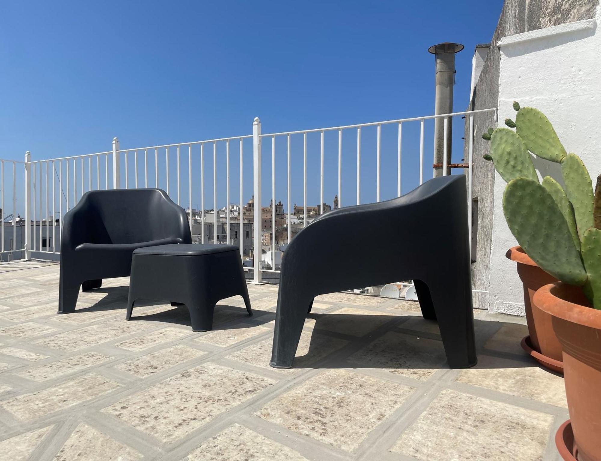 La Stanza Sul Tetto - Panorama&Relax - Ostuni Centro Villa Buitenkant foto